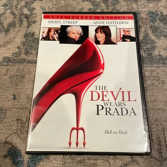 {The Devil Wears Prada} DVD Full Screen Edition, excellent used condition - Picture 1 of 4